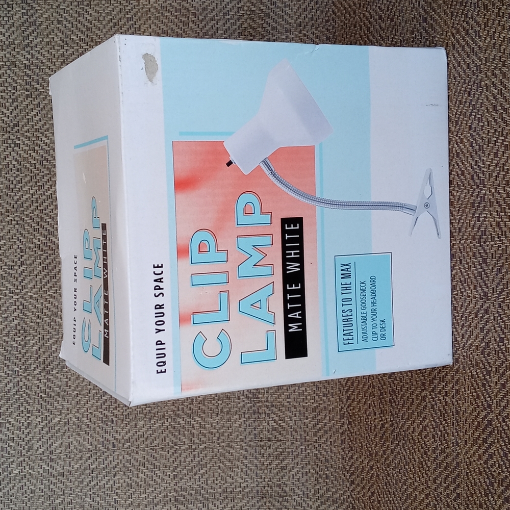White clip lamp